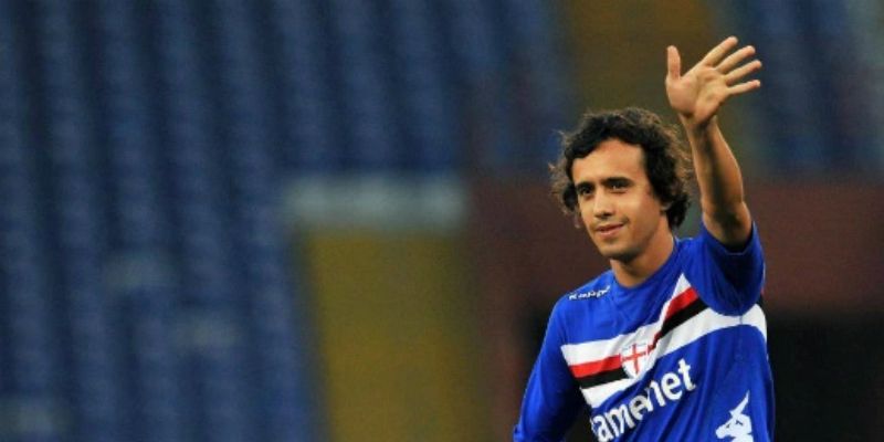 Juan Antonio hiện đã 37 tuổi và là tuyển thủ bóng đá nước Ý